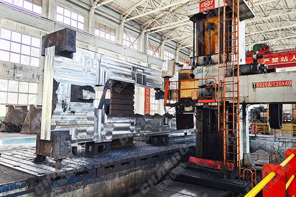 新鄉長城鑄鋼生產軋機牌坊大型鑄鋼件時會注意哪幾點？